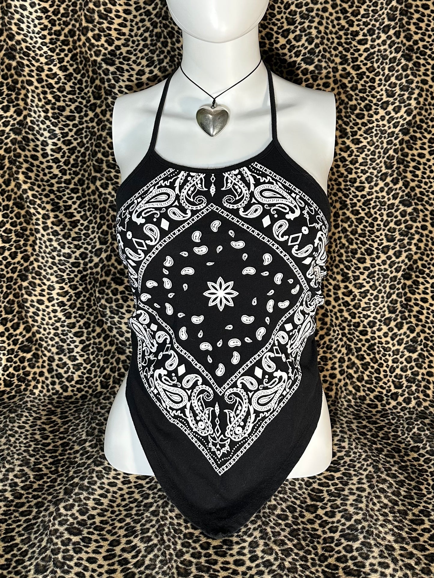 (OS)early 2000s black bandana backless tank top