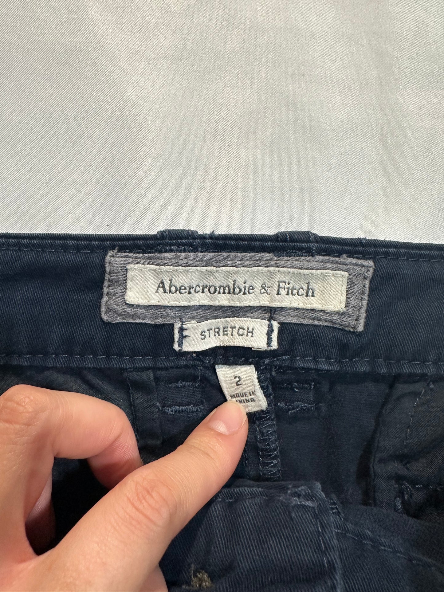 (SZ 2)early 2000s navy abercrombie & fitch mini shorts