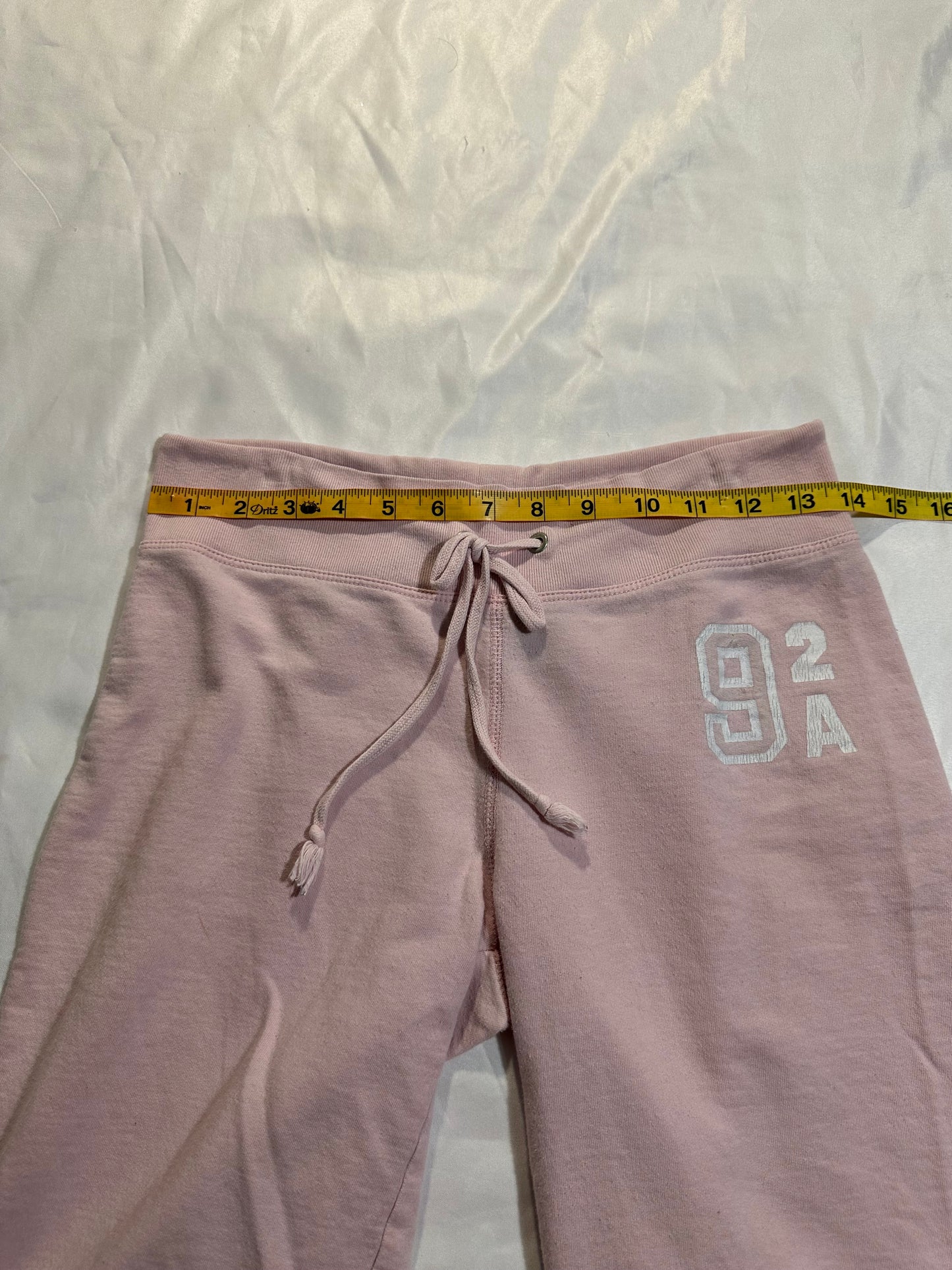 (S)light pink capri sweats
