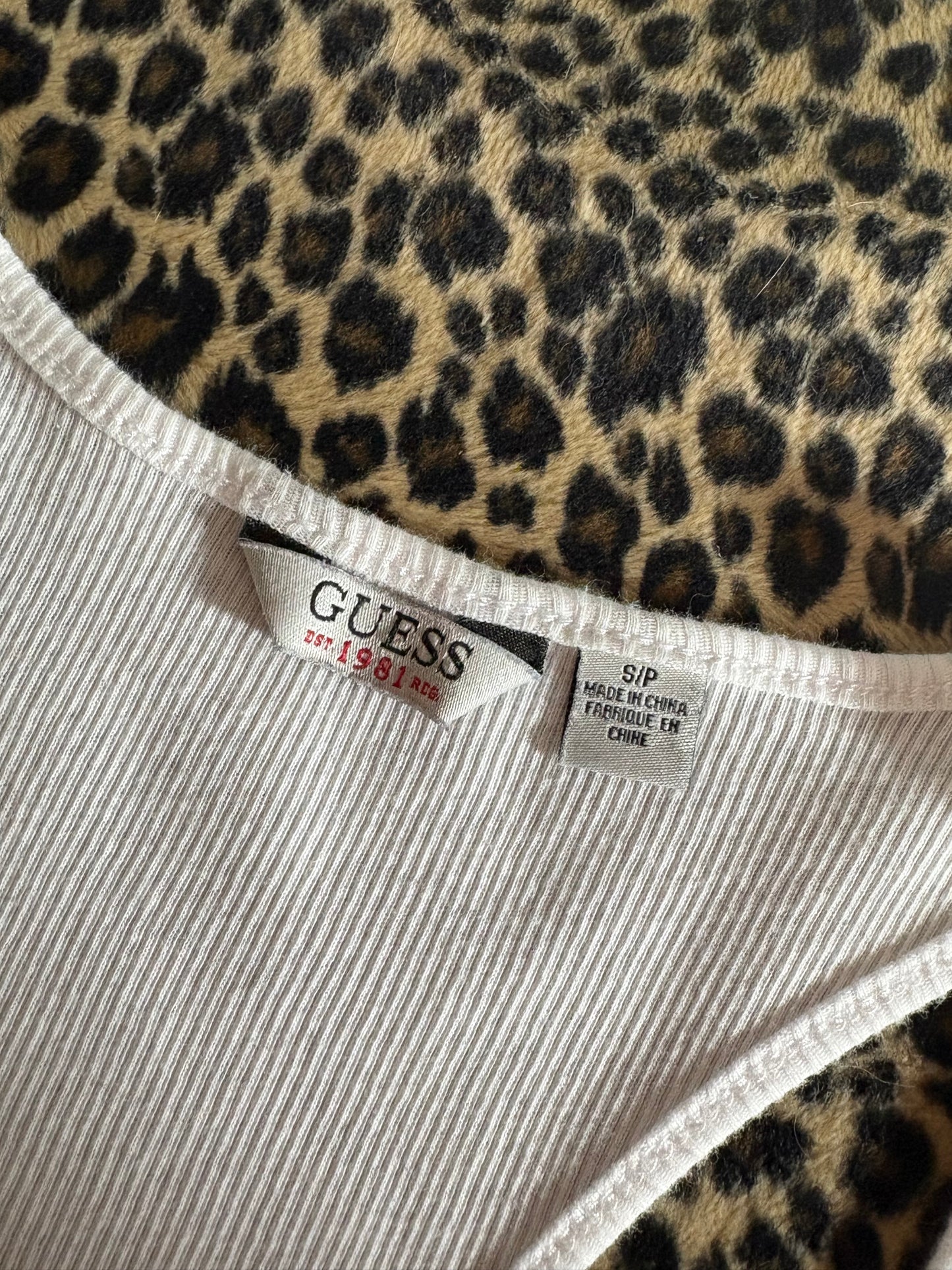 (S)early 2000s white guess tank top