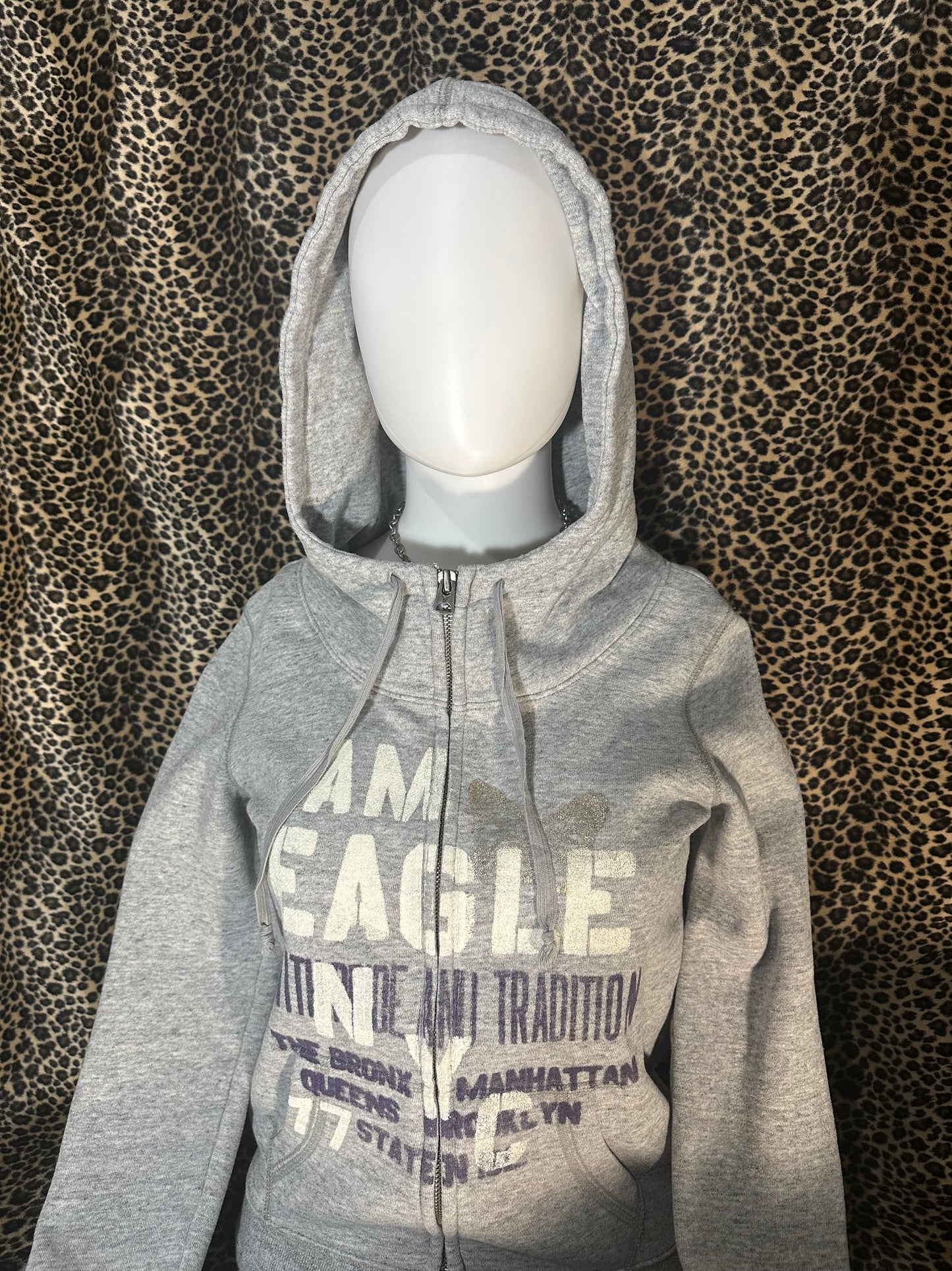 (XS)american eagle grey fitted zip up