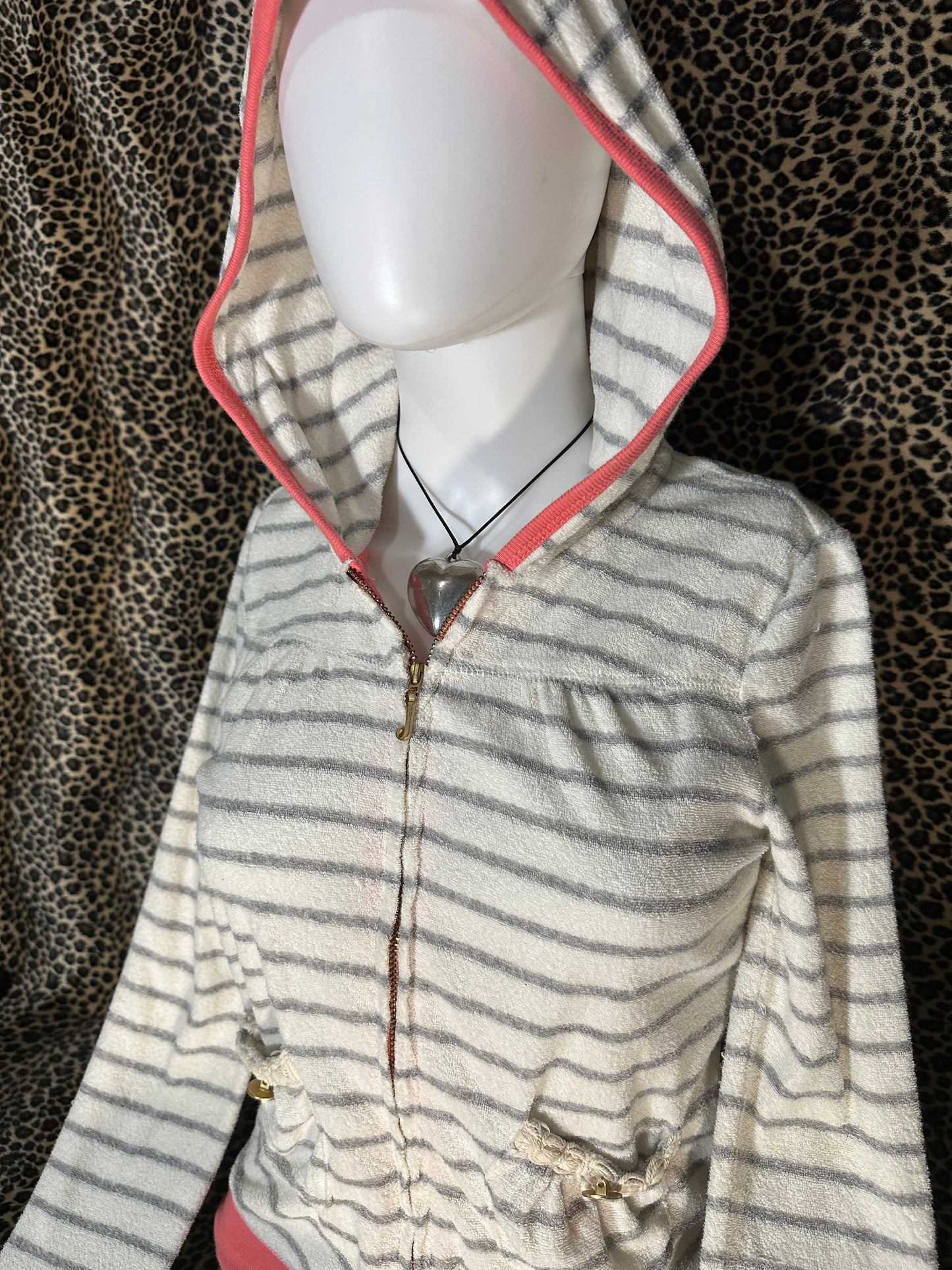 (S)vtg early 2000s rare striped coral juicy couture zip up