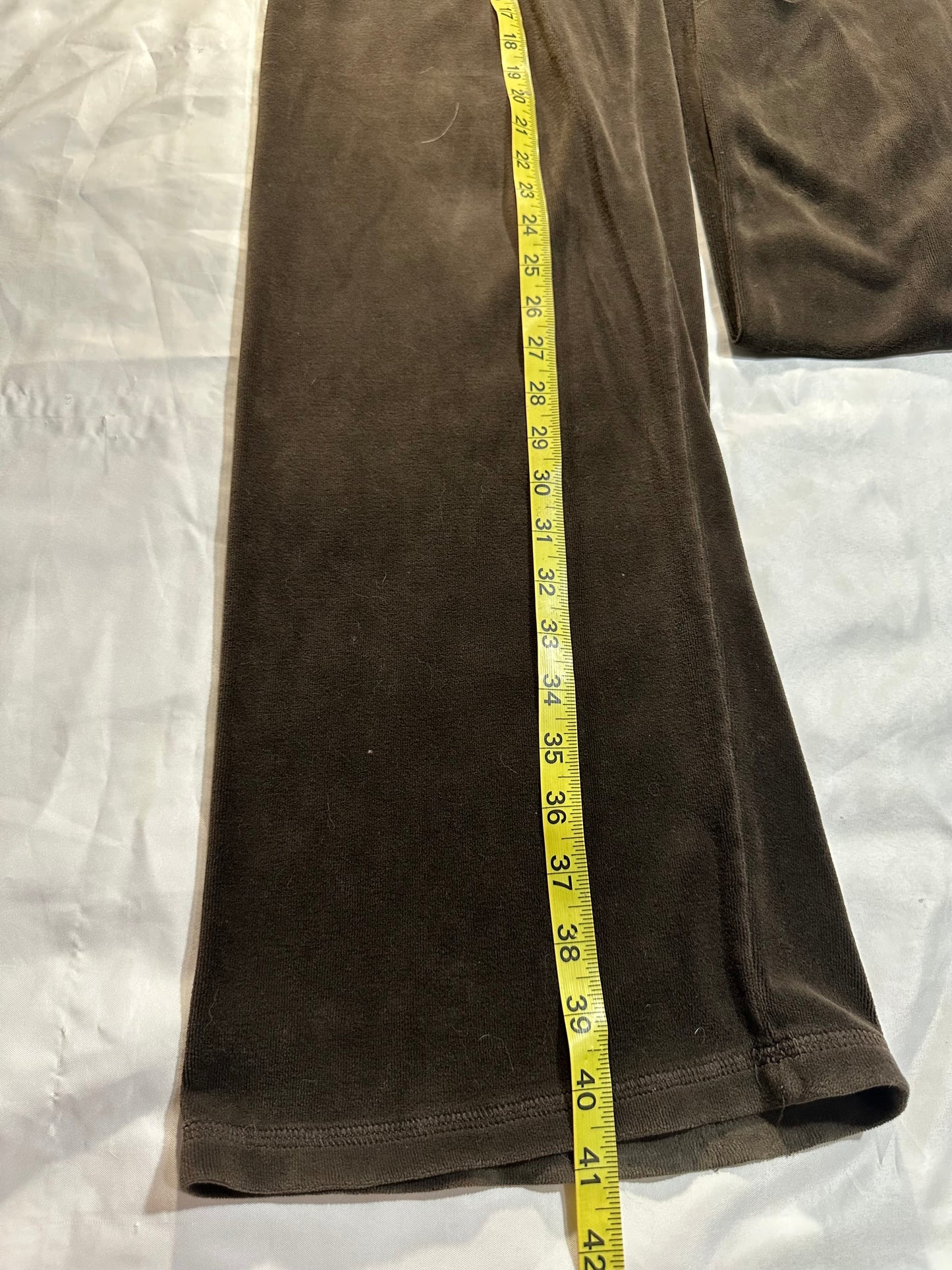 (M)vtg brown velour juicy couture flared sweats
