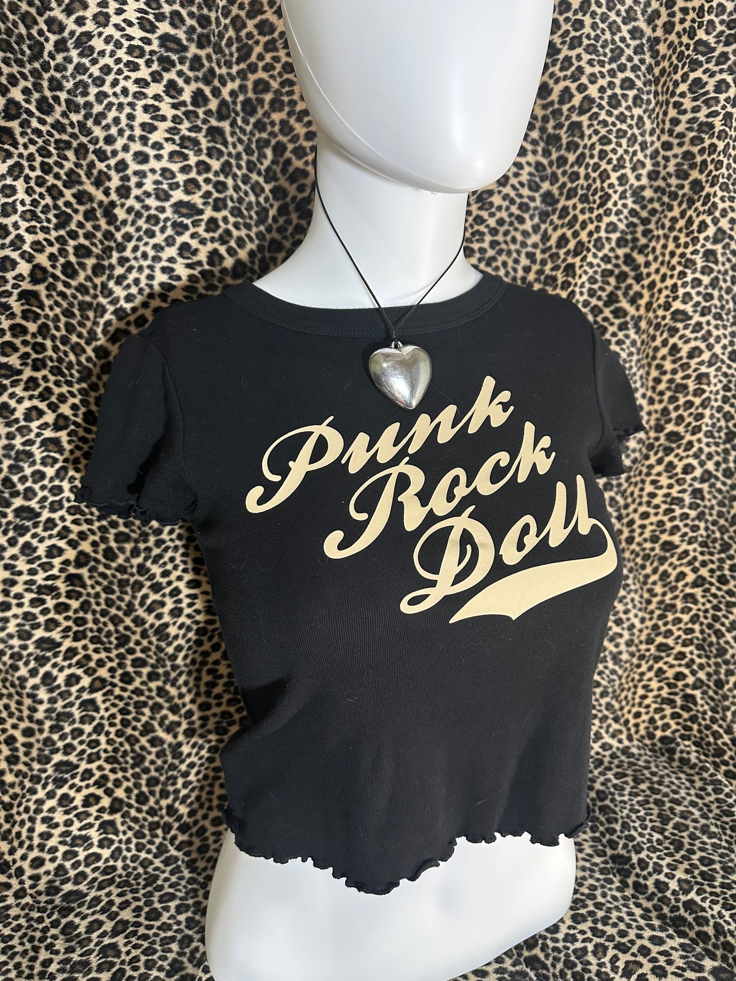 (XS)”punk rock doll” baby tee