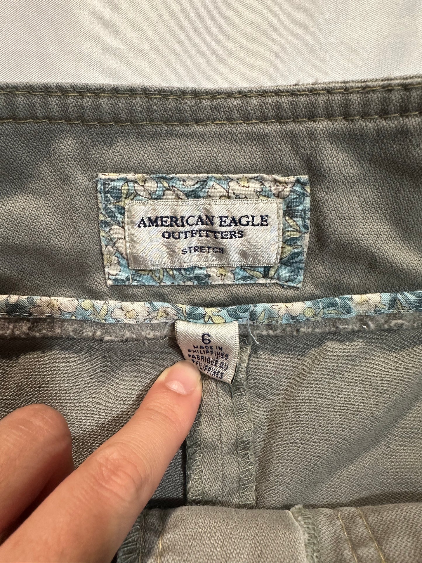 (SZ 6)vtg american eagle mini skirt