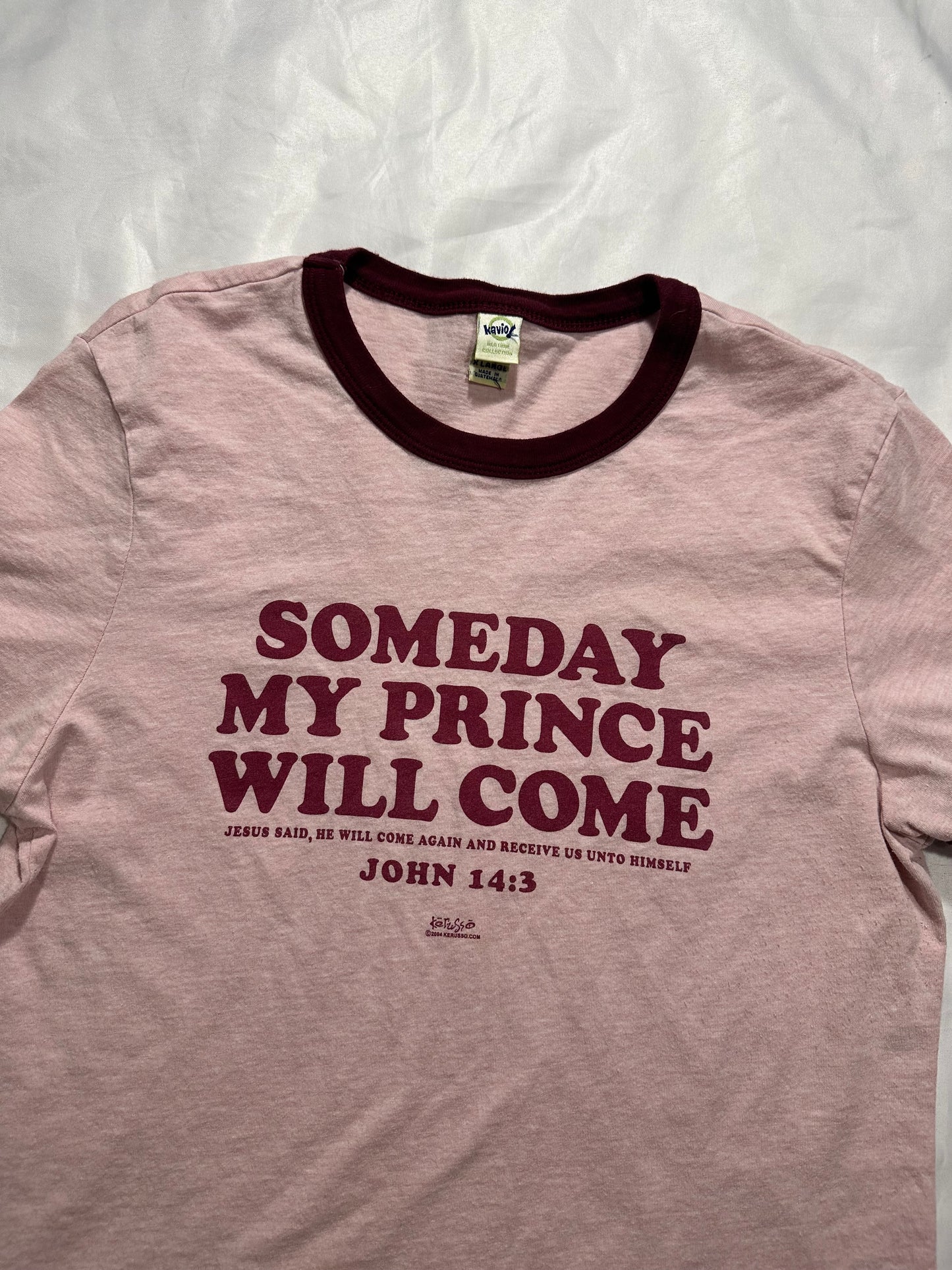 vtg “someday my prince will come” slogan baby tee