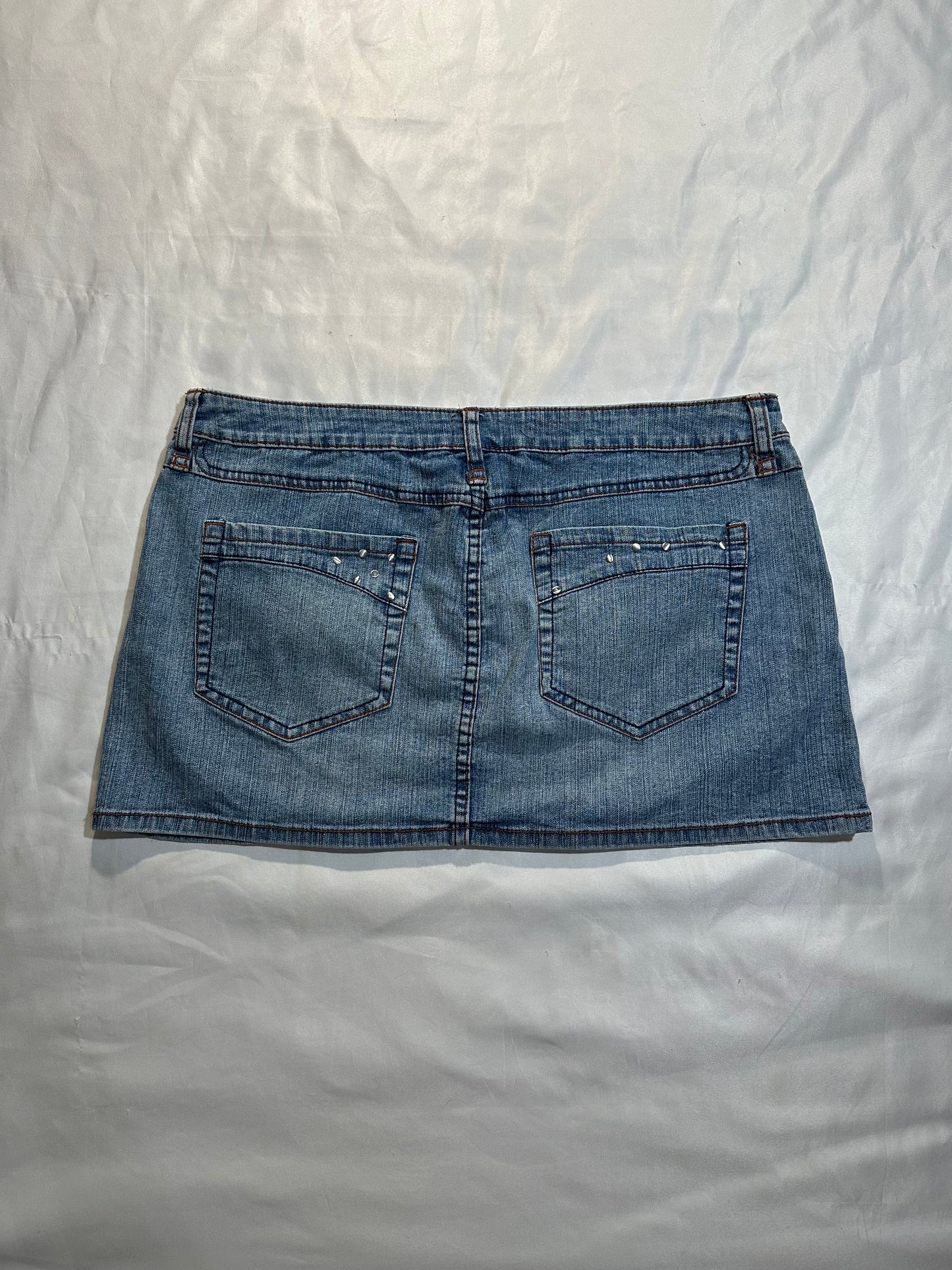 (SZ 13)vtg l.e.i. denim mini skirt