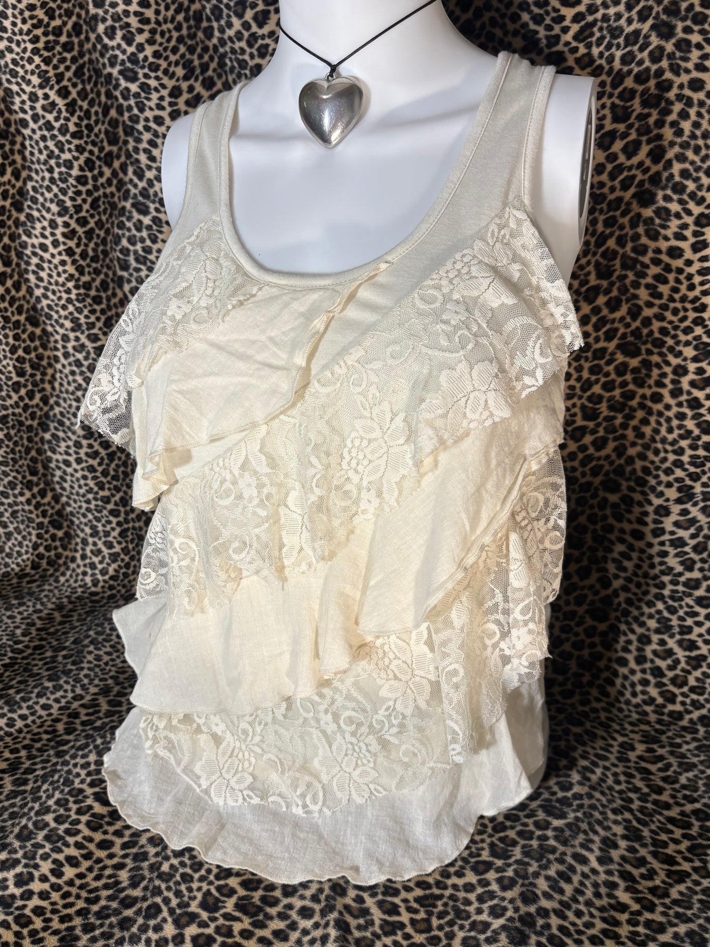 (M)2014 styled beige lace ruffle tank top