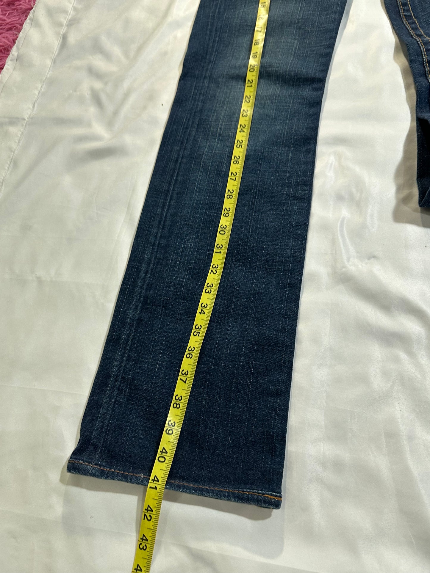 (SZ 31)true religion embroidered jeans