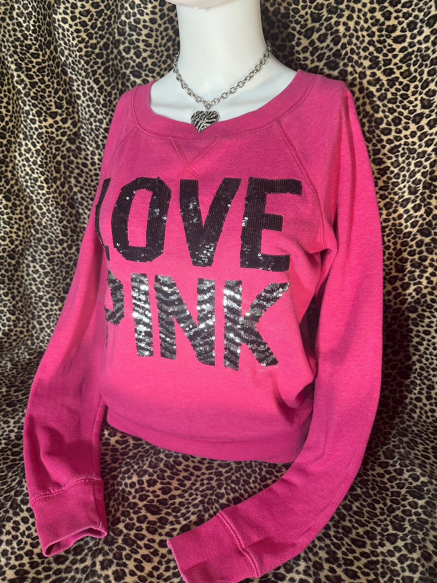 (XS)vs pink “love pink” zebra print sequin sweater