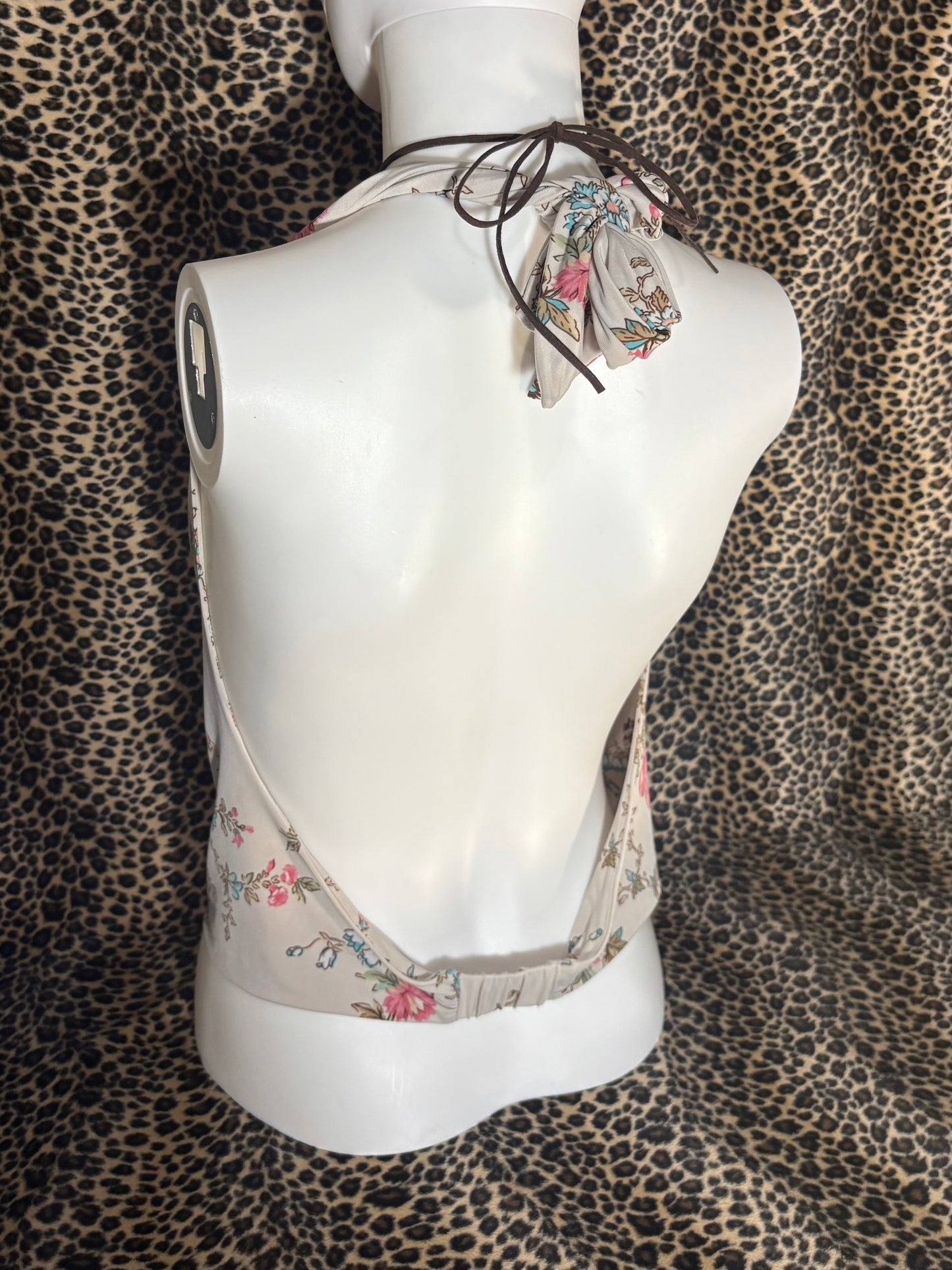 (S)early 2000s backless floral halter tank top