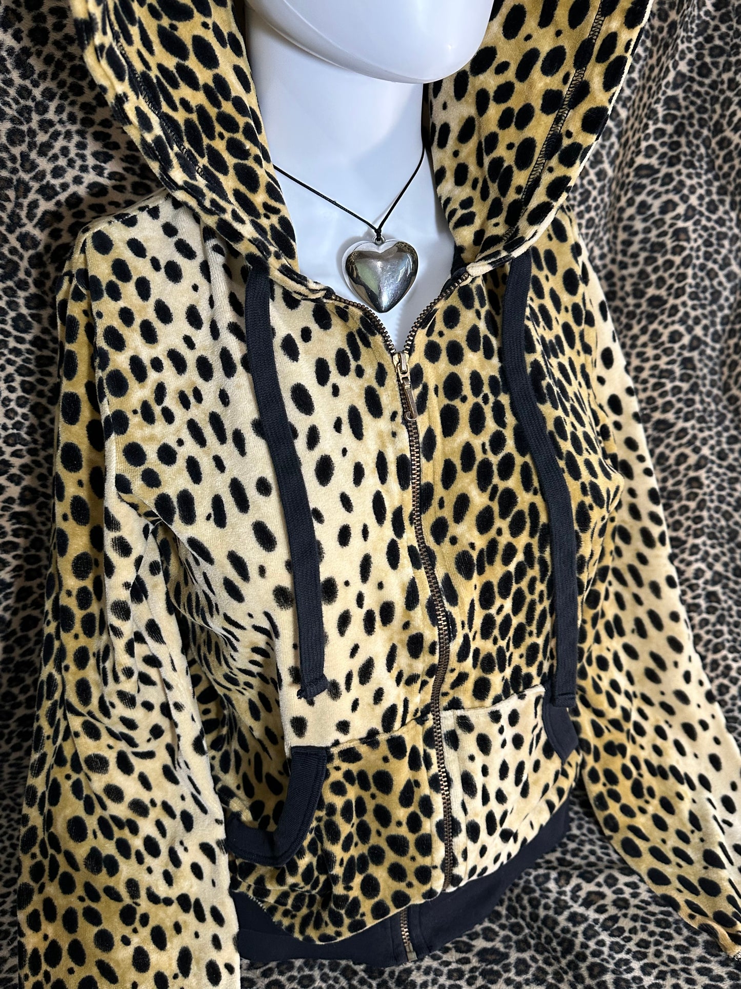 (L)RARE cheetah print terry cloth juicy couture zip up