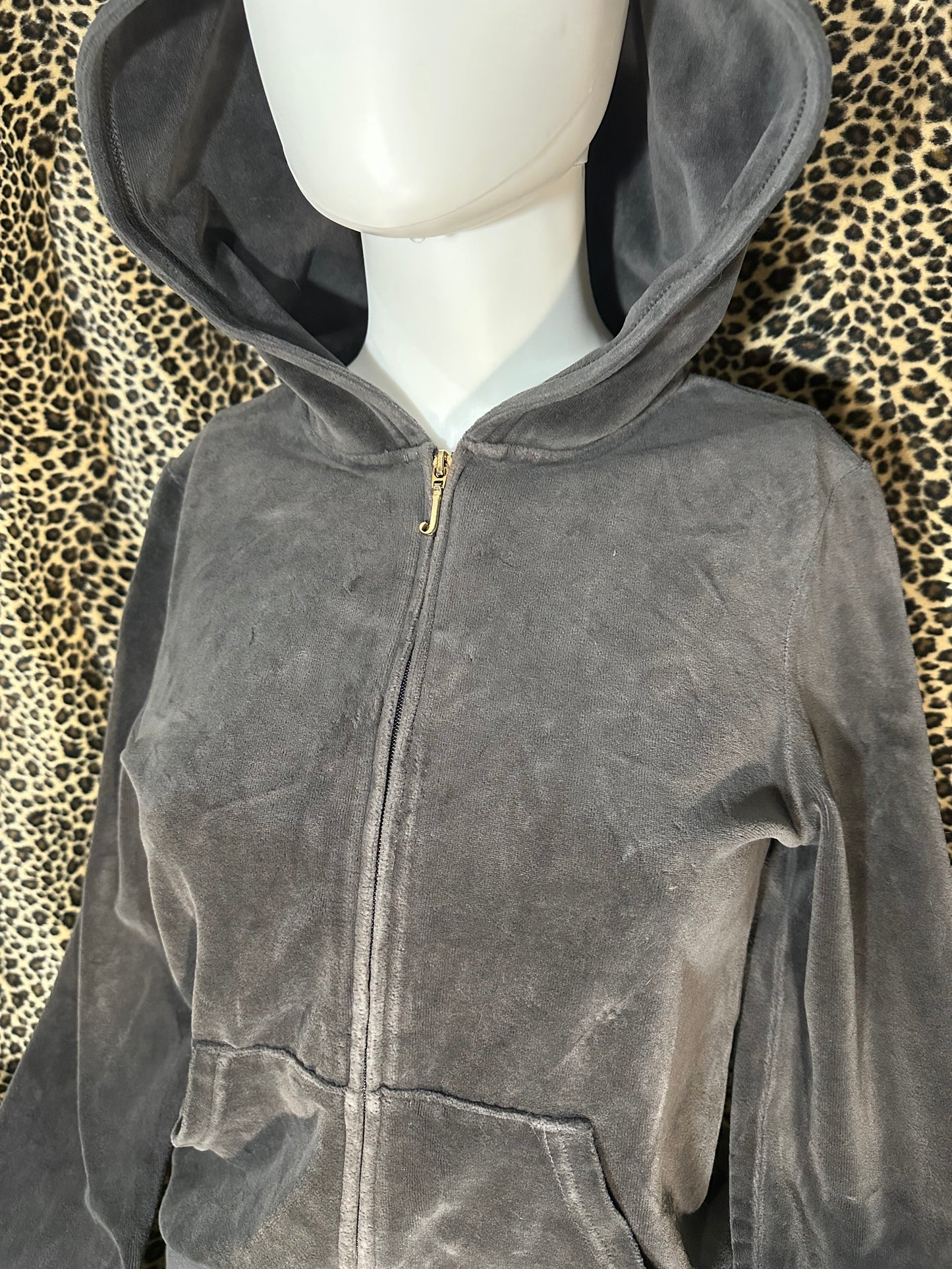 (M)juicy couture dark grey zip up