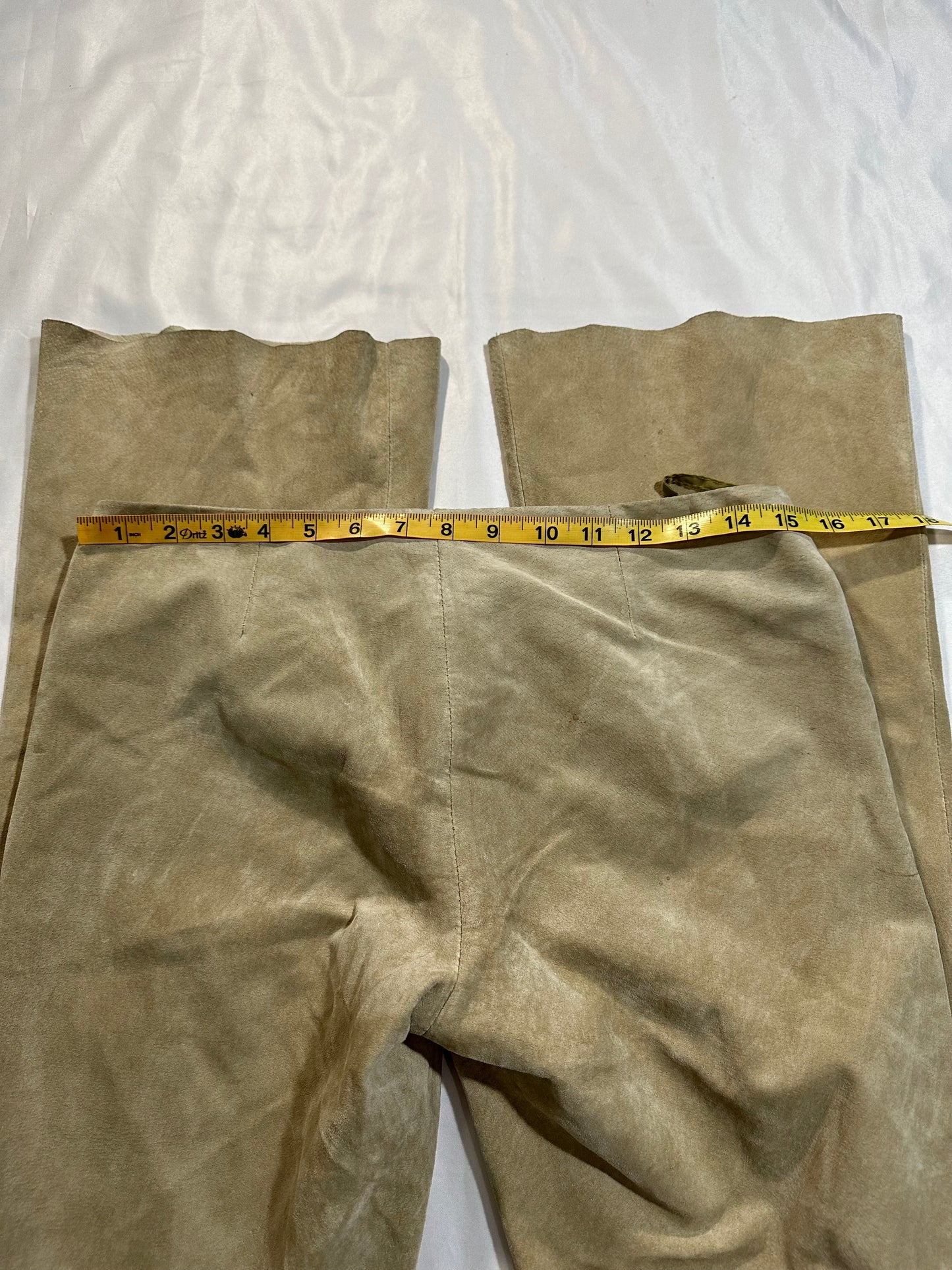 (SZ 3)vtg rampage suede leather tie up bottoms