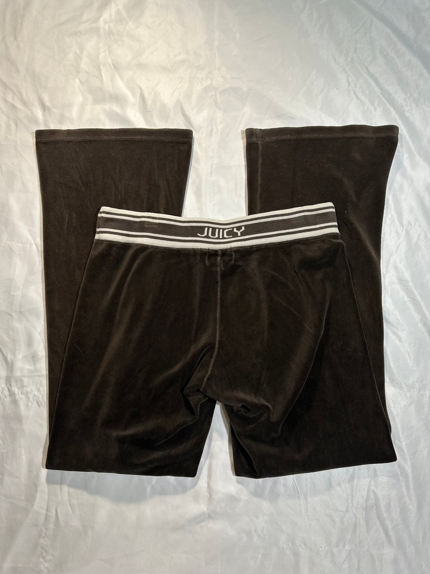 (M)vtg brown velour juicy couture flared sweats