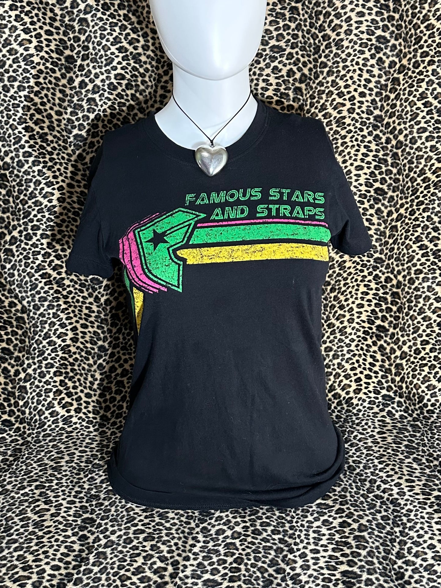 (M)famous stars & straps top