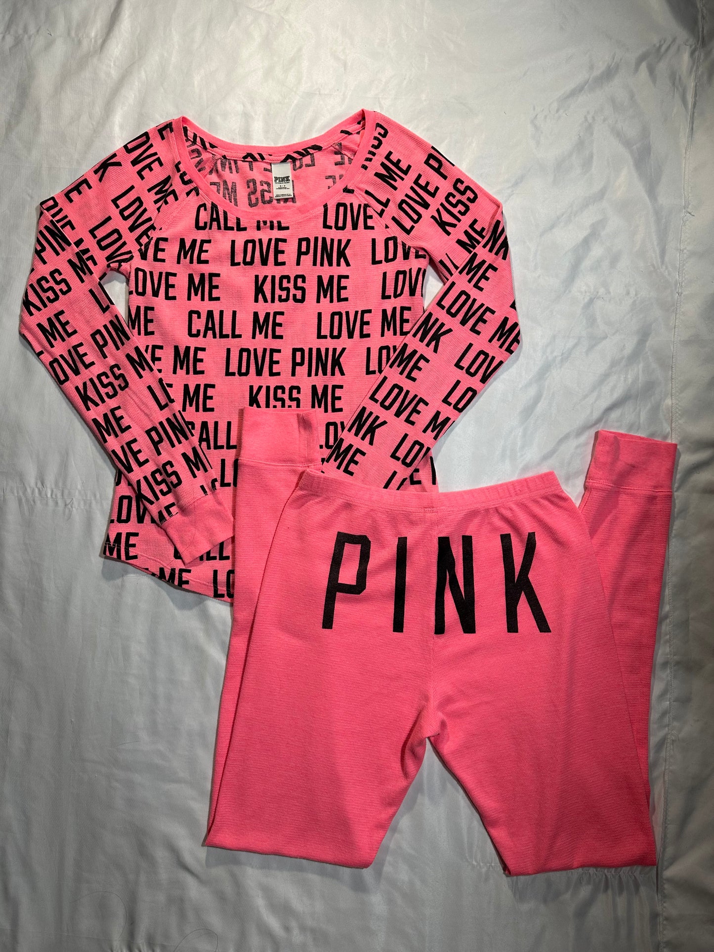 (S)2 piece vs pink pj set