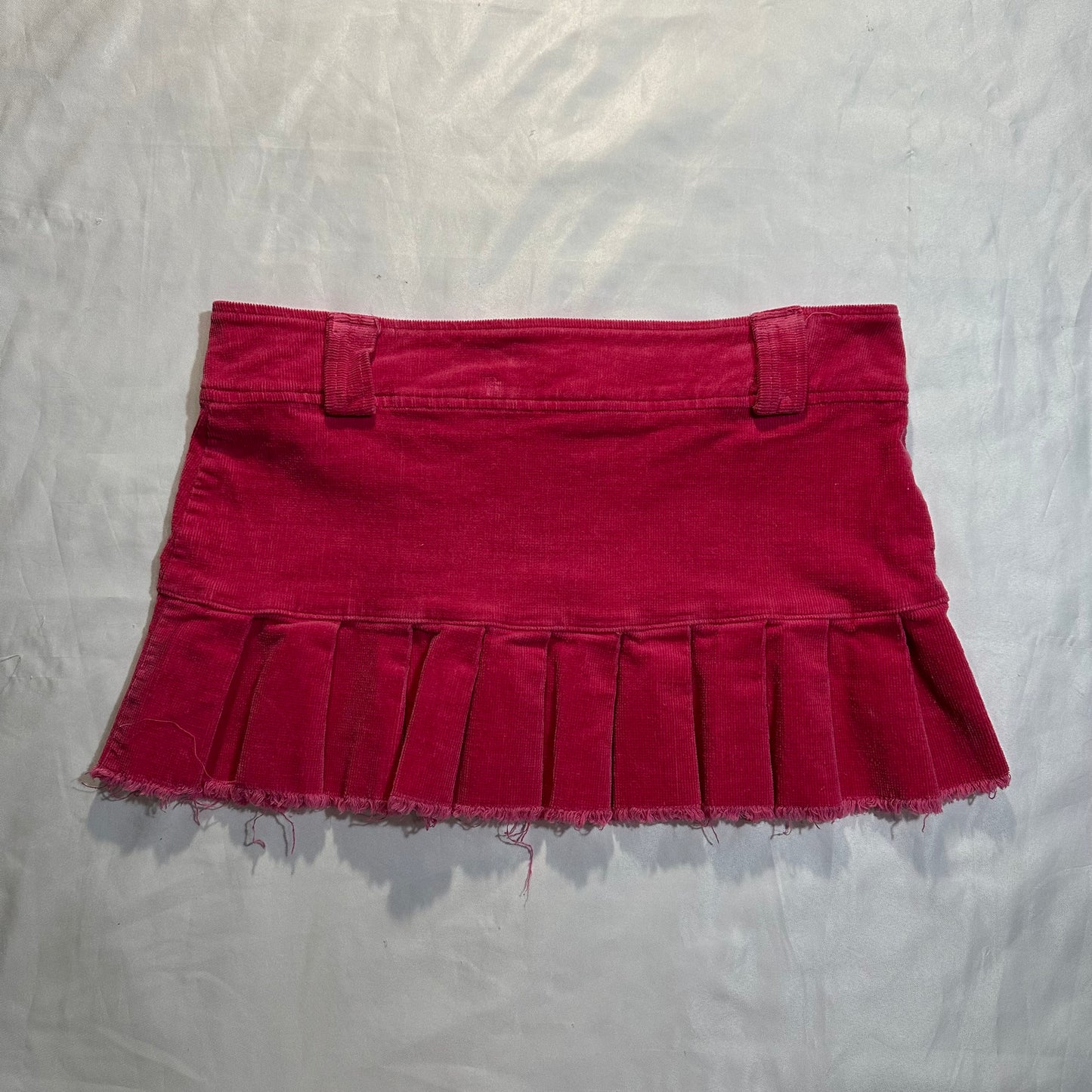 (S)vtg hot pink agaci pleated mini skirt