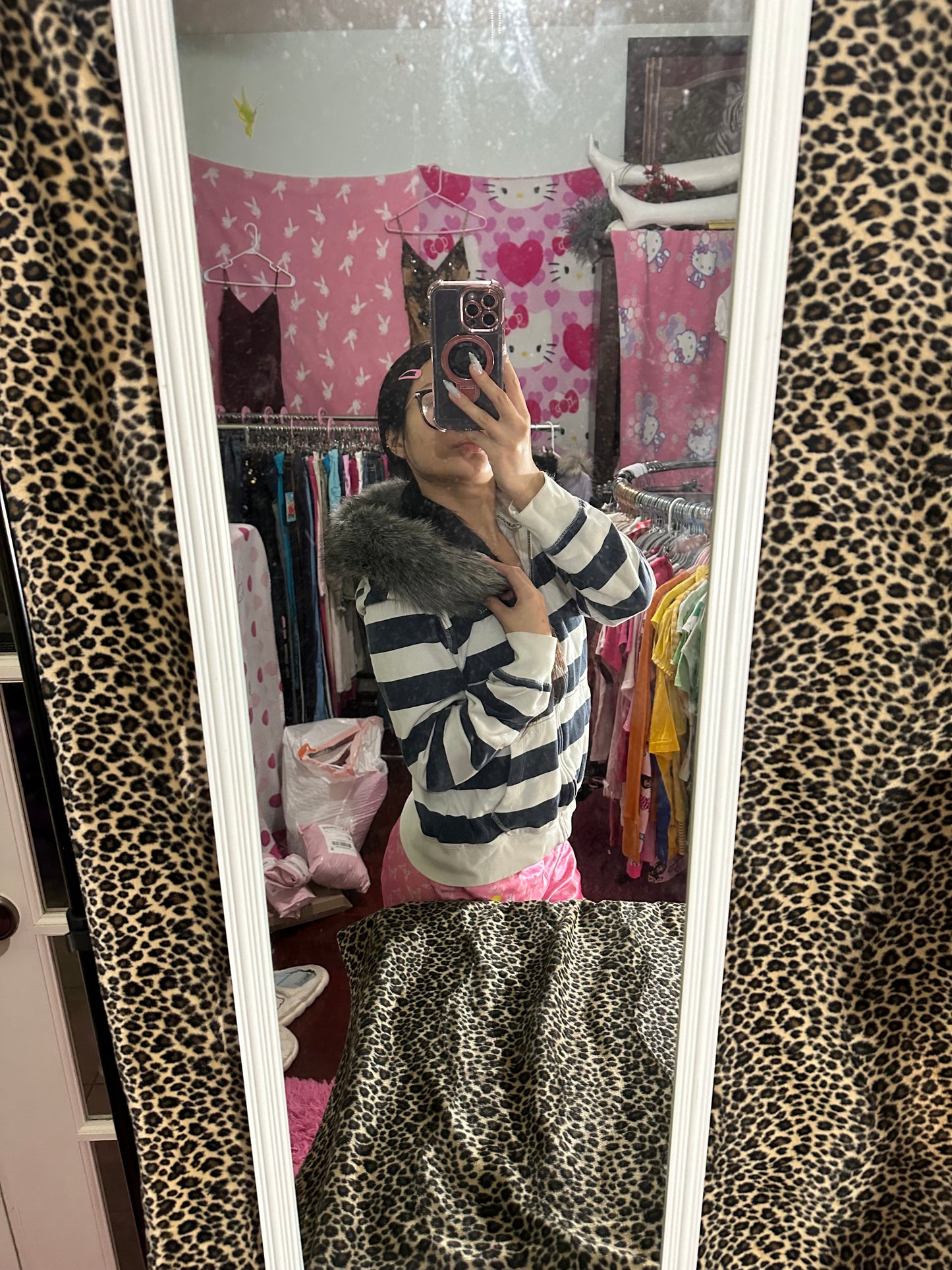 (L)reworked hand sewn vtg aeropastle fur zip up