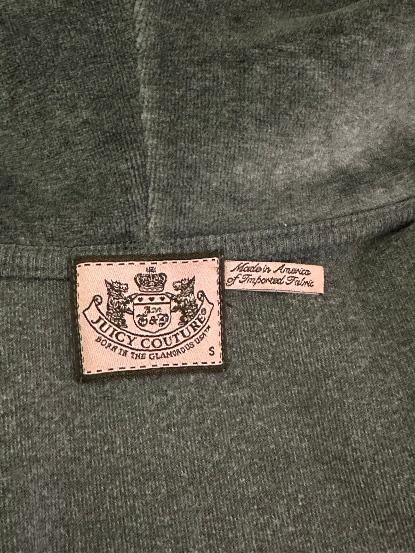 (S)vtg early 2000s grey juicy couture zip up