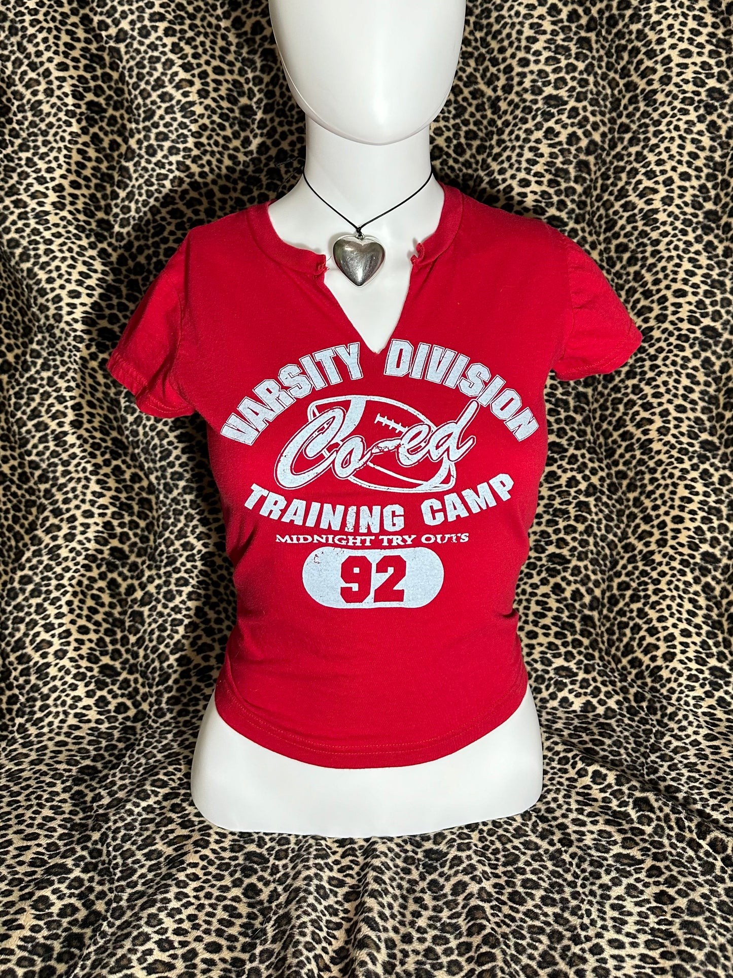 (S) vtg no boundaries training camp baby tee