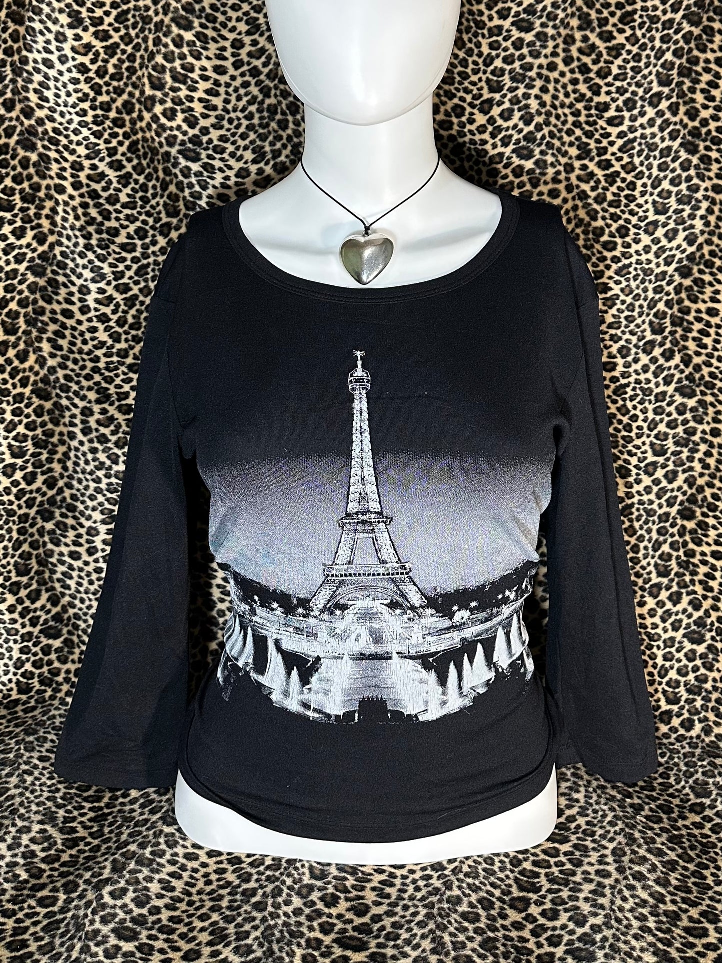 (L) early 2000s sparkly eiffel tower long sleeve