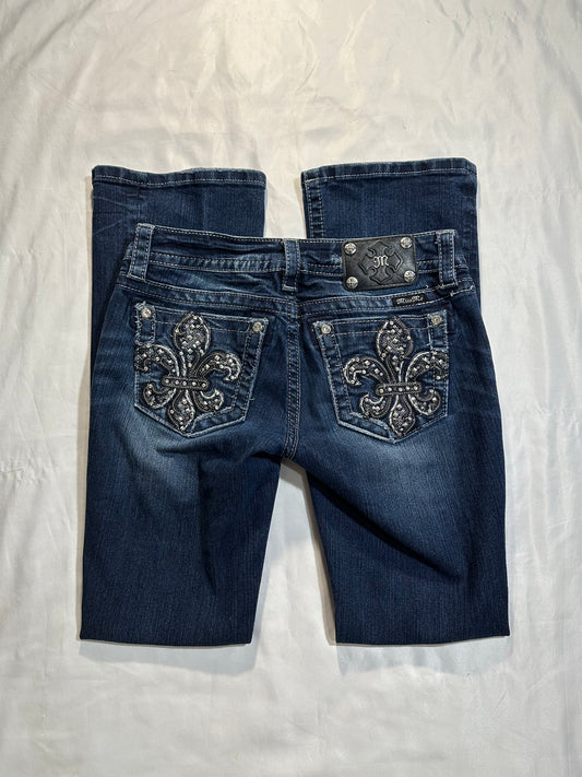 (SZ 28)embellished bootcut flared miss me jeans