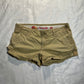 (SZ 6)early 2000s american eagle cargo mini shorts